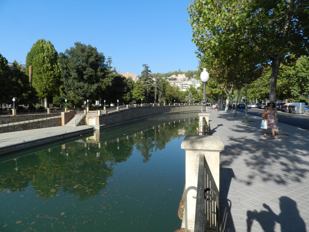 Apartamento Con Parking Gratuito Granada Buitenkant foto